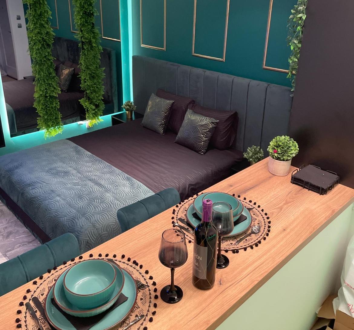Spanish Apartman 2. ภายนอก รูปภาพ