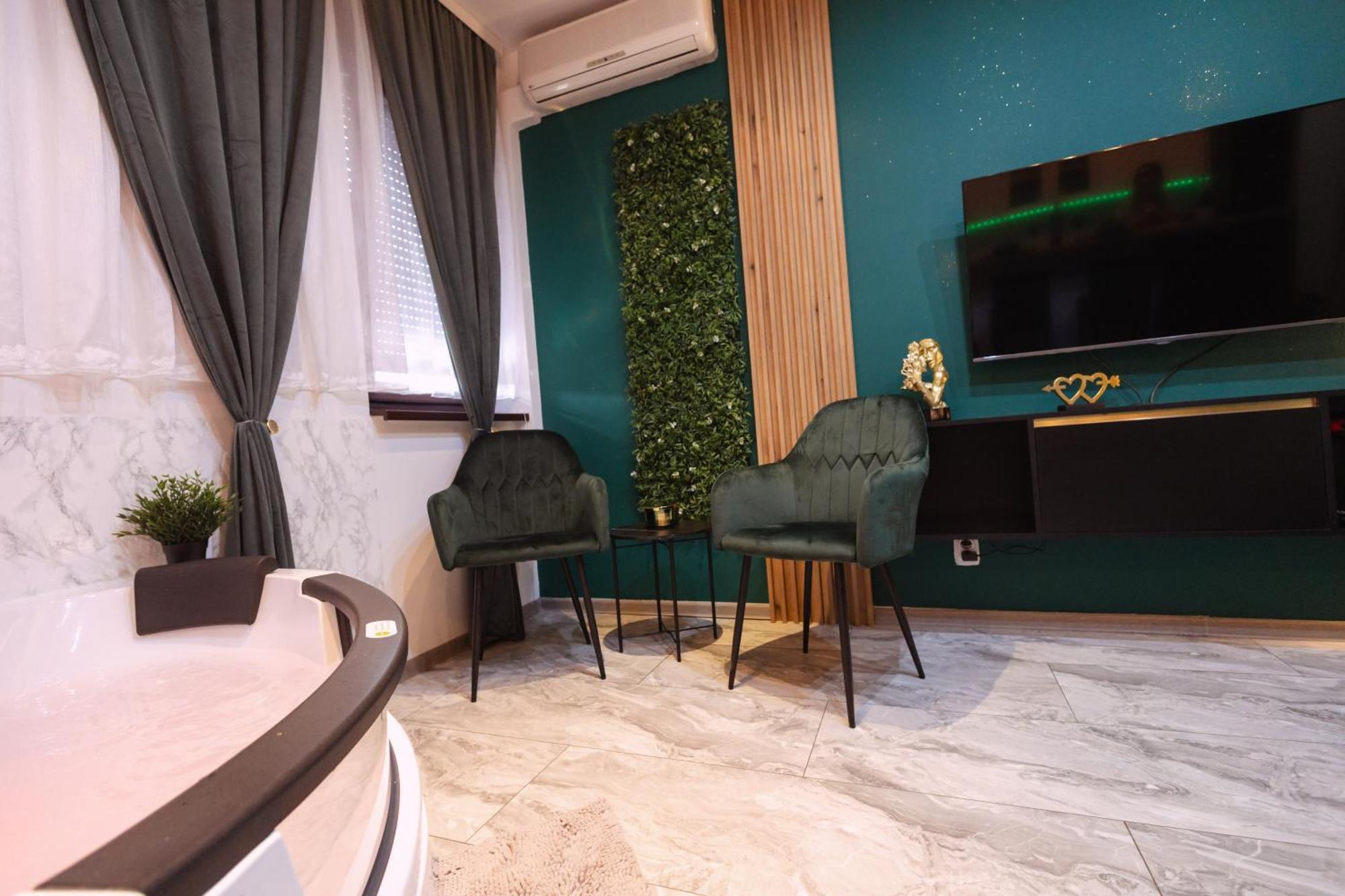 Spanish Apartman 2. ภายนอก รูปภาพ